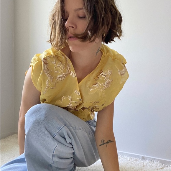 Zara Tops - ZARA Limited Edition Stretchy Top